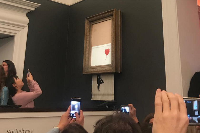 Banksy 《Girl With a Balloon》釋出導演版本影片，揭示計劃不止把作品碎一半