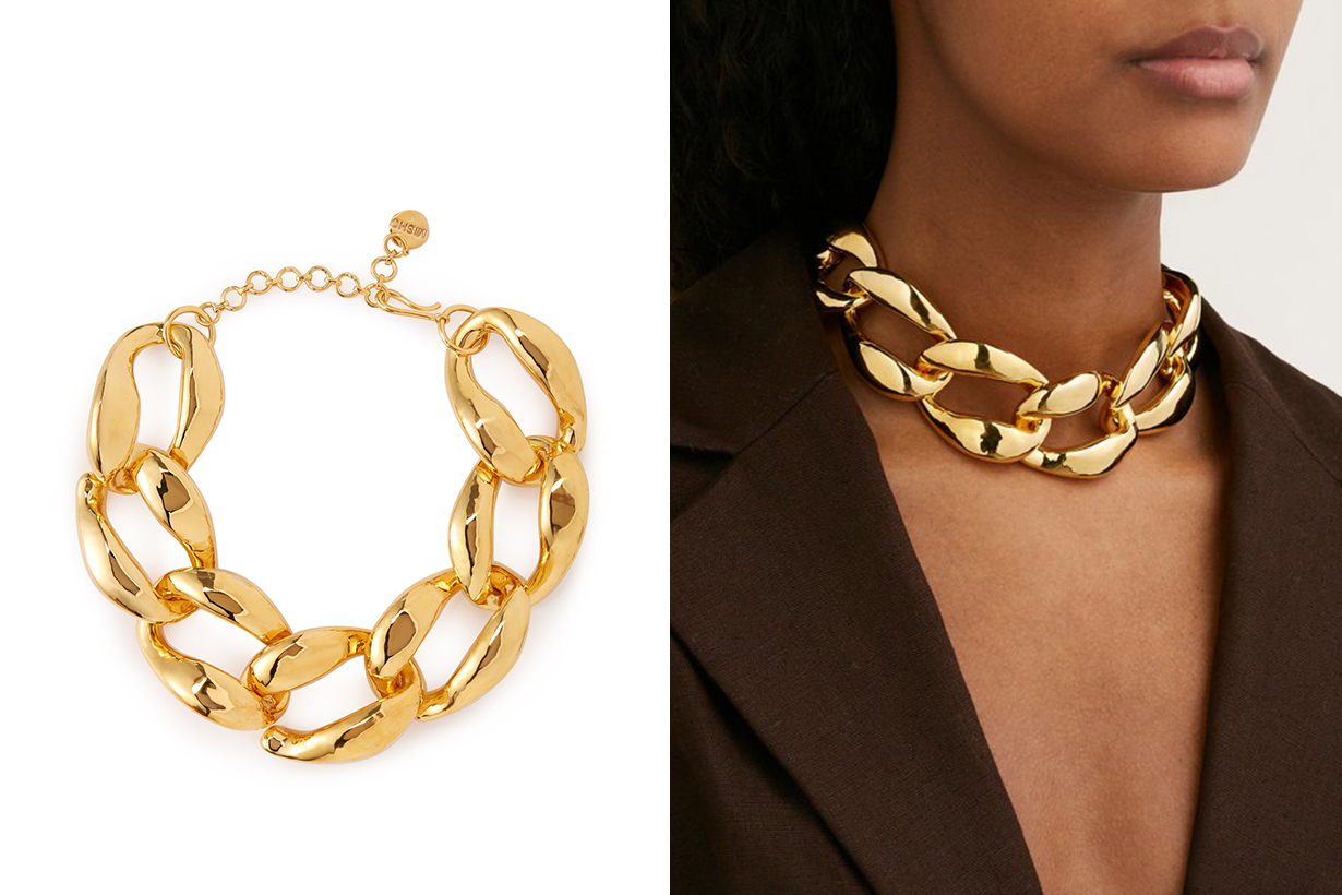 4 Jewellery Pieces that keep on wearing repeatedly
