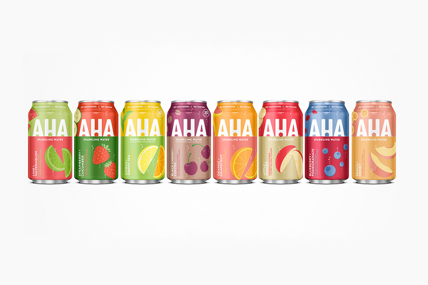 相隔十年之作：可口可樂推出一系列 8 種口味的水果氣泡水－AHA