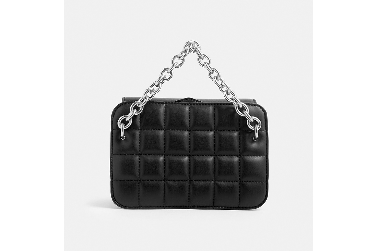 Chunky Chain Strap Quilted Shoulder Bag