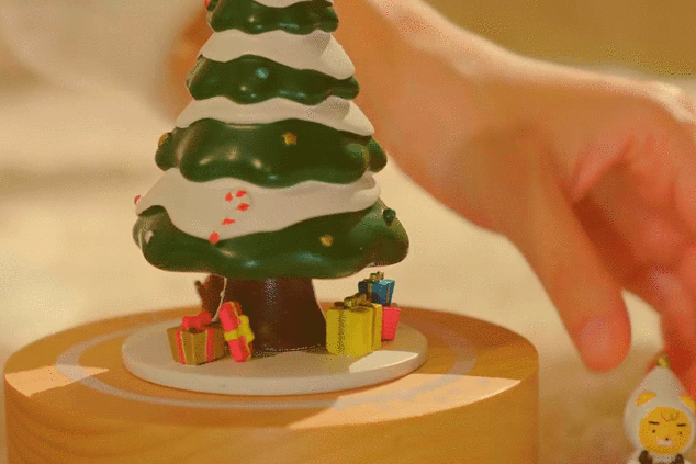 聖誕節就讓 Kakao Friends 陪你一起過：限定推出音樂盒、雪花水晶球都好療癒！
