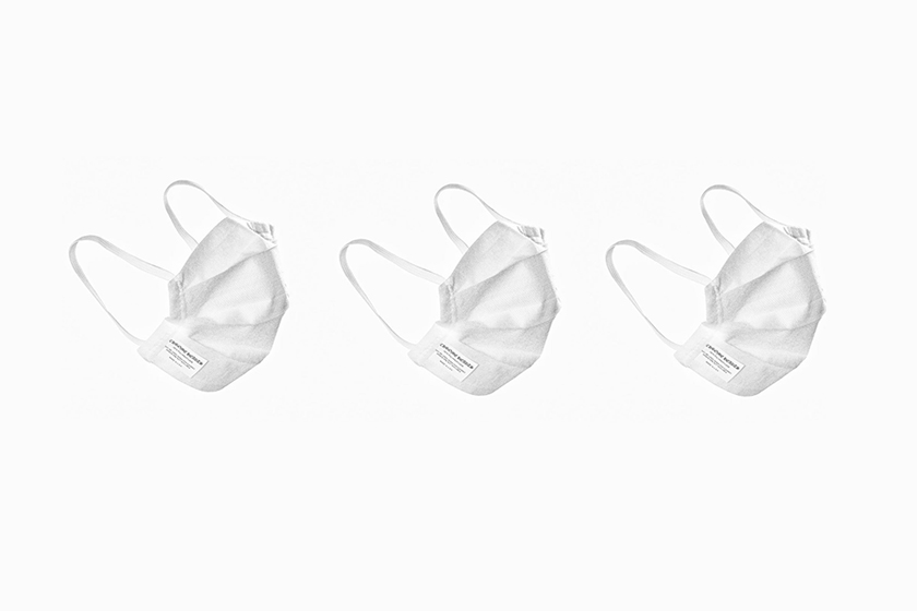 Chrome Hearts 生產純白口罩，簡約設計更藏著這一個貼心小細節！