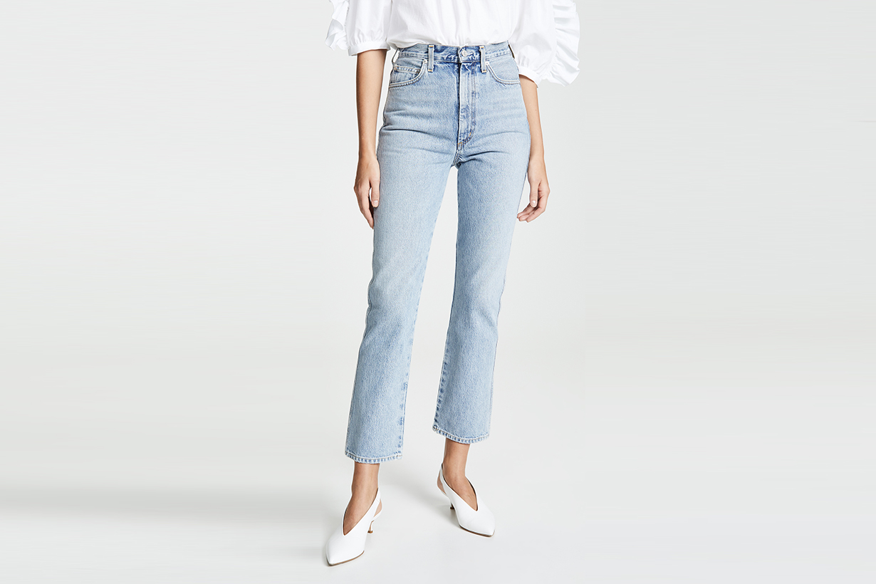light wash jeans outfits 2020ss
