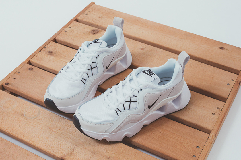 Nike RYZ 365 New White Color Sneaker