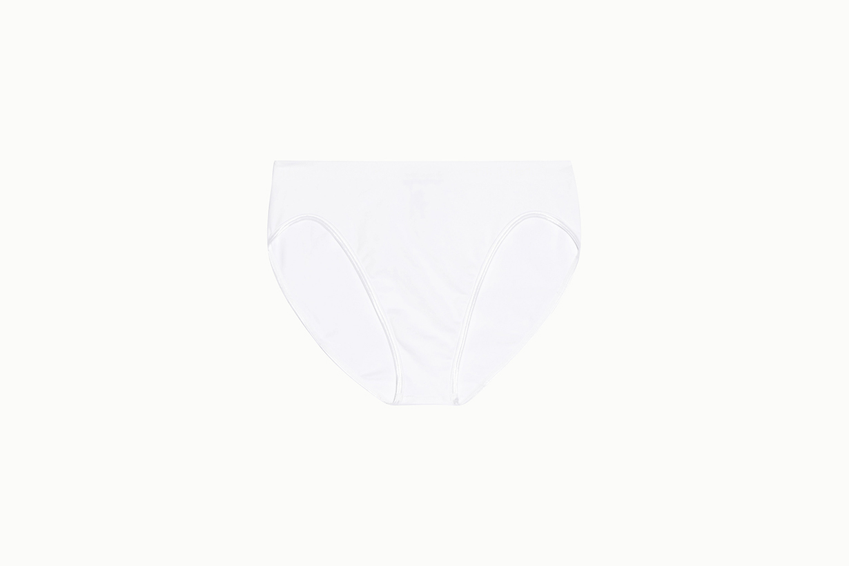 white high waist Briefs Underwear lifestyle instagram fashion blogger