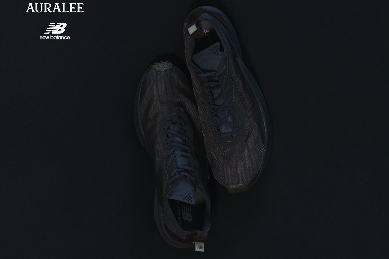 New Balance x AURALEE SPEEDRIFT Sneakers