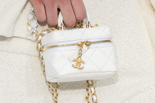 chanel pfw ss 21 mini handbags vanity case