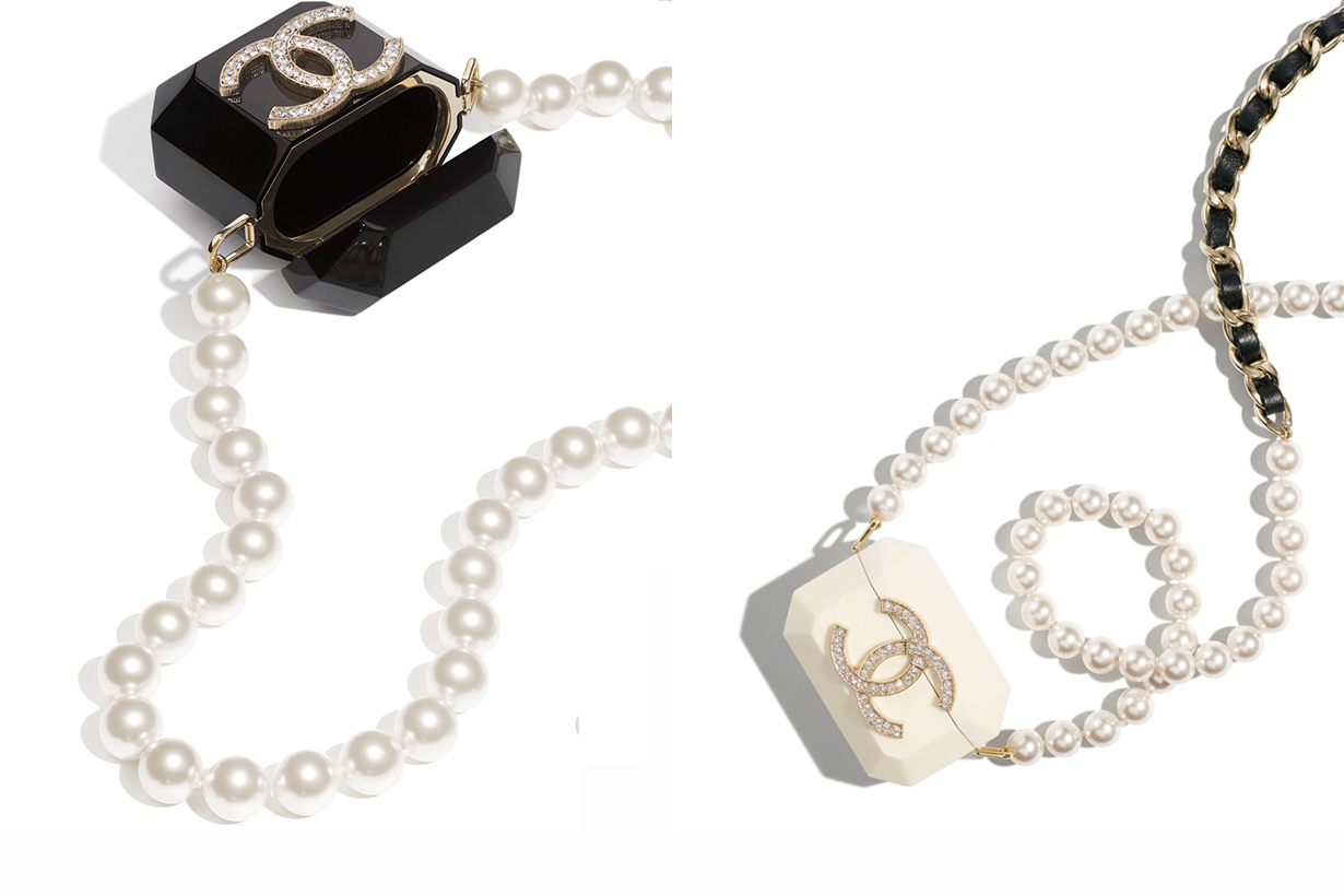 chanel fanciest pearl necklace airpods cases 2020/21 Métiers d’art