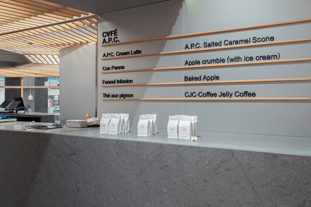 CAFÉ A.P.C. Korea Gyeonggi-do first shopping lotte spot menu