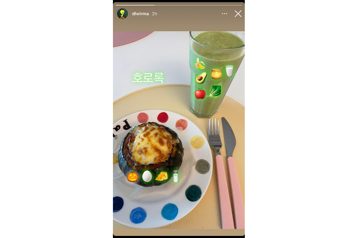 IU Lee Ji Eun Celebrities breakfast healthy eating tips Palette ceramic plates korean idols celebrities singers 