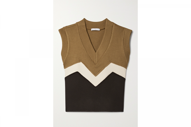 4-styling-tips-in-wearing-a-knitwear-vest-03