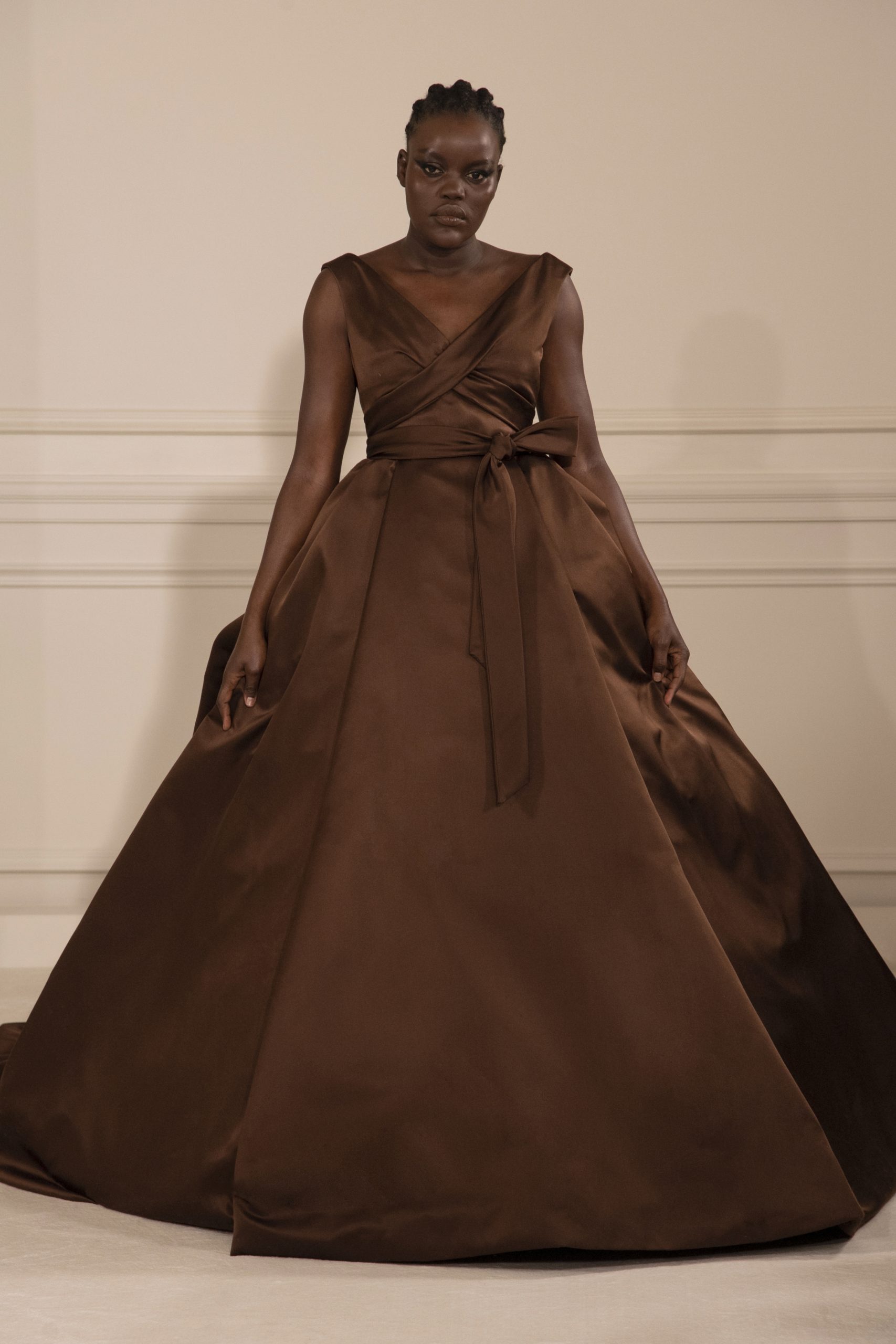 valentino 2022 ss haute couture runway looks details