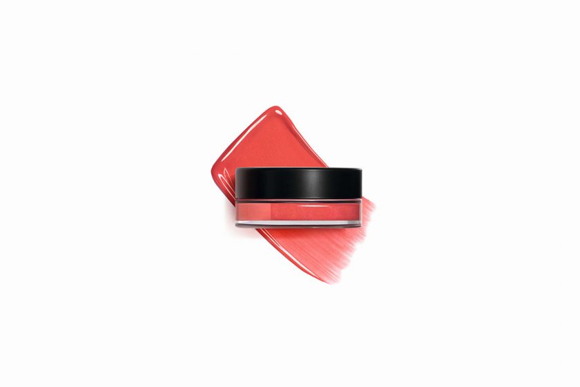 chanel N°1 camelia red new skincare makeup fragrence