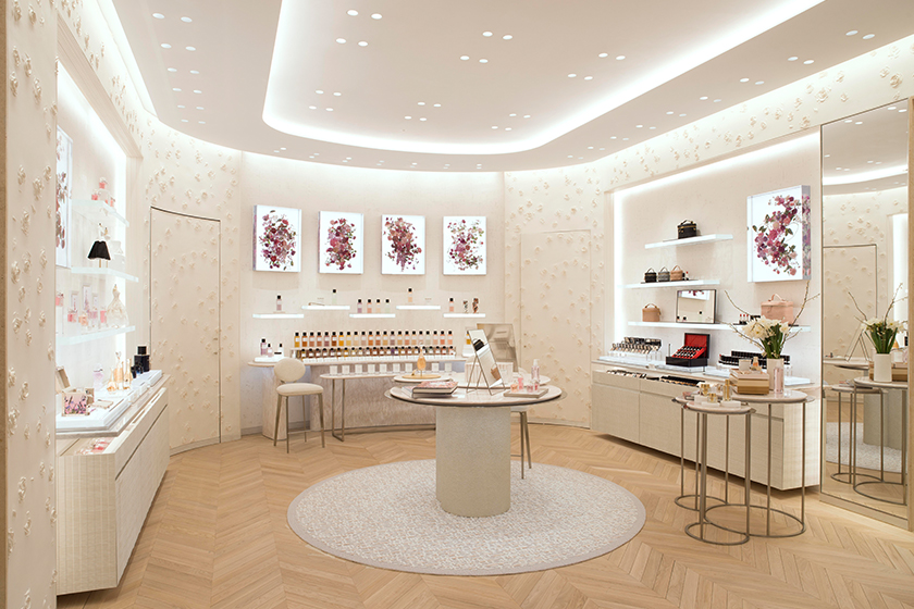 Dior 30 Montaigne Reopen 2022 march