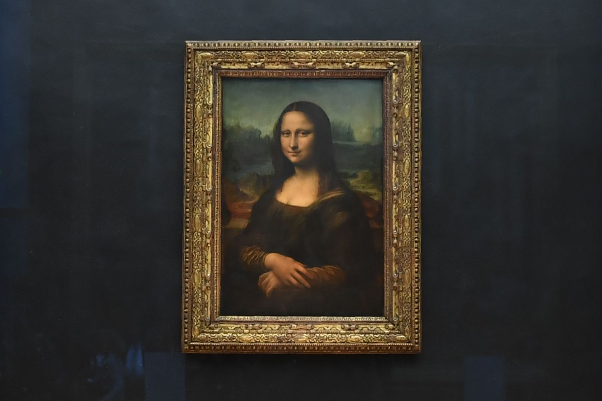 名作被襲擊：沾了鮮奶油的《Mona Lisa》，讓羅浮宮出現了喧鬧聲！