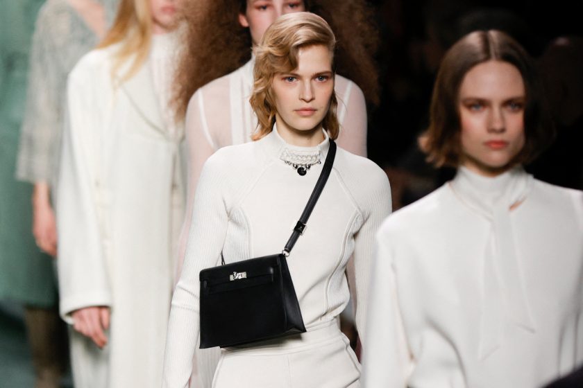 Hermès Kelly to go désordre danse rock strap 2022 fw handbags