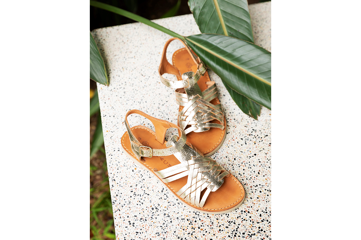 5-pairs-comfortable-and-elegant-sandals-to-recommend-for-summer-05