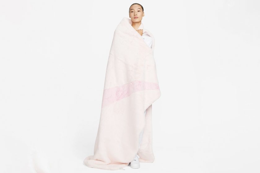 nike sportswear blanket swoosh logo pink black white