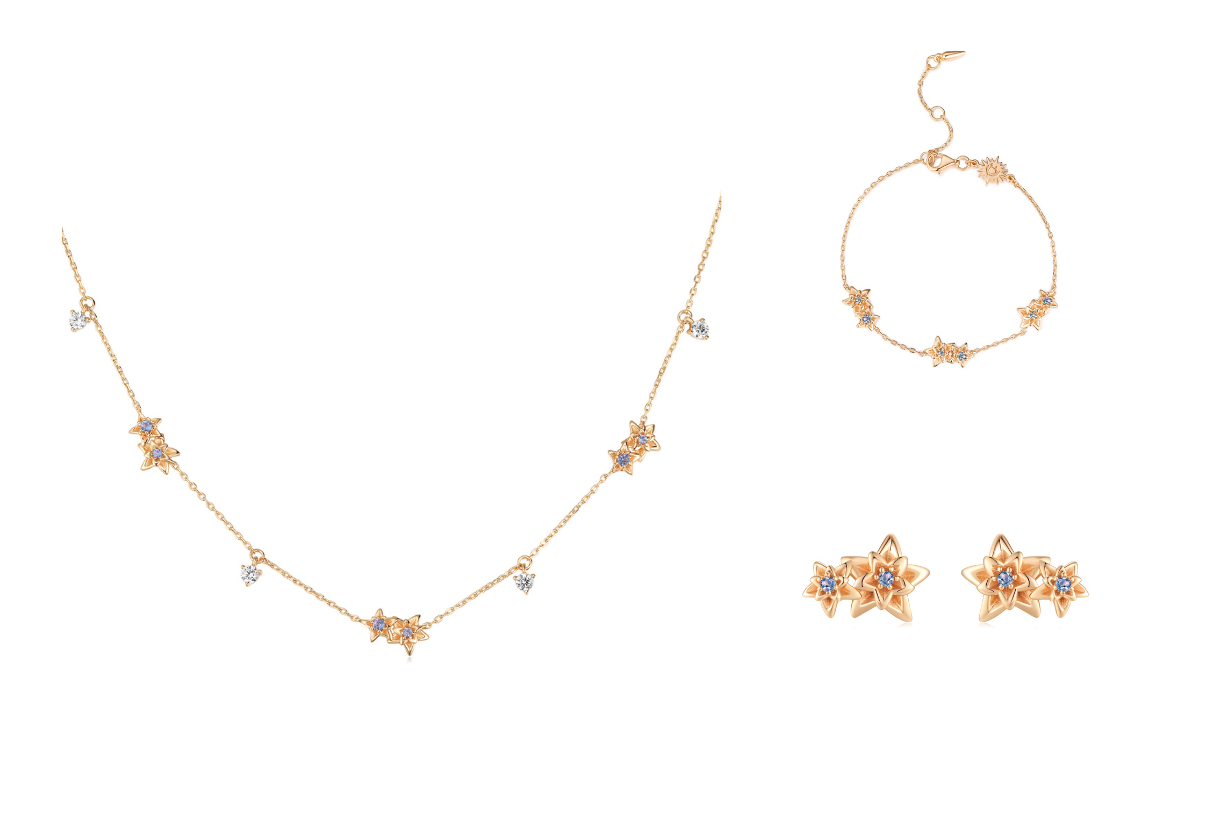 款式四：聖誕花鋯石短頸鏈+同系列手鍊+同系列耳環 （金色）（價值HKD 1494）